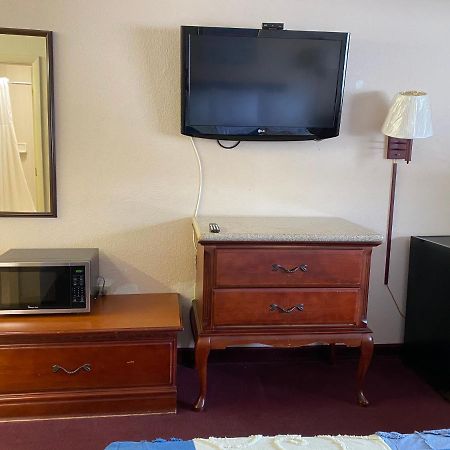 Regency Inn Fern Park Buitenkant foto